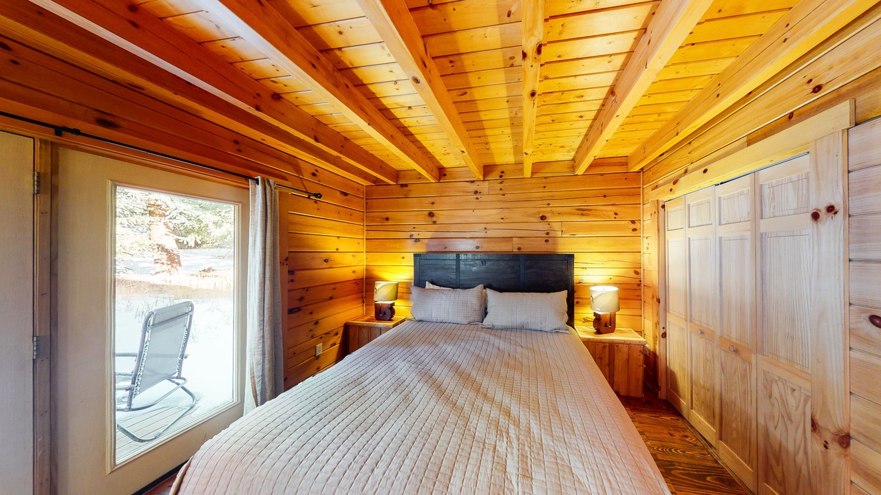 Photo of Bedroom in Quandary Village