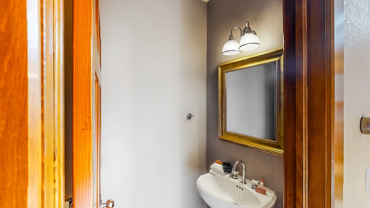 Photo of Bathroom in Frisco