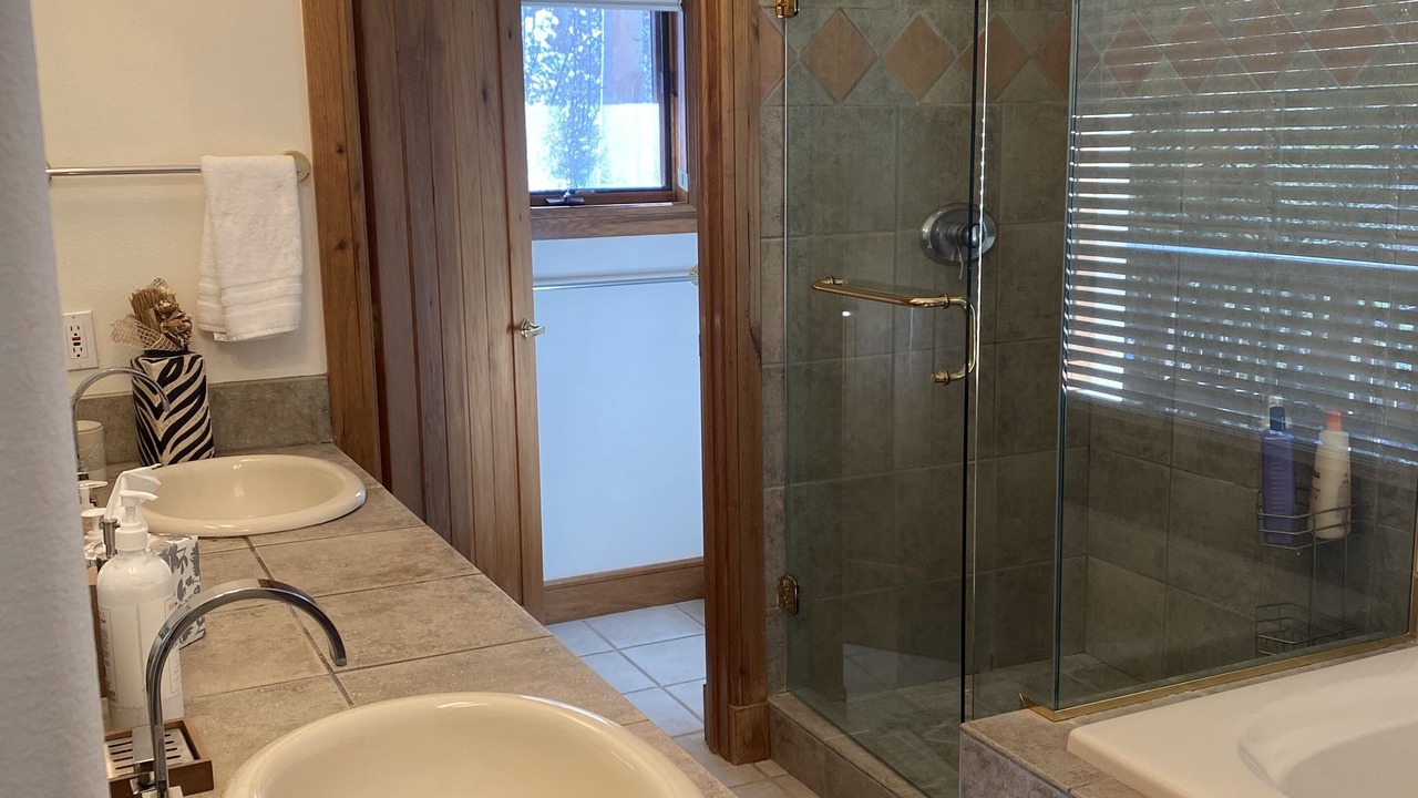 Photo of Bathroom in Cordillera