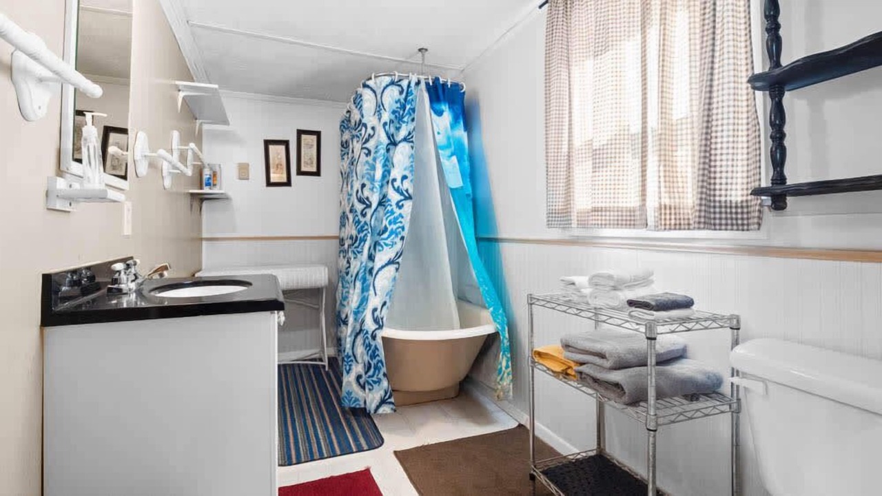 Photo of Bathroom in Leadville North