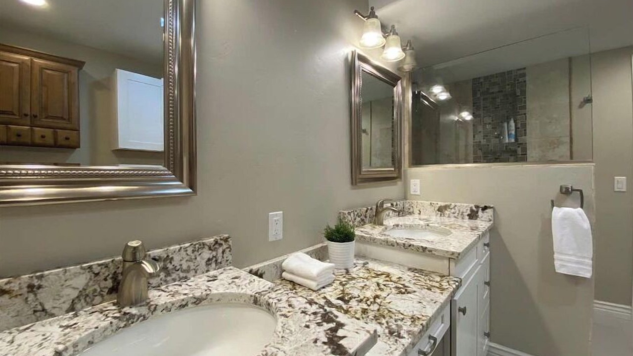 Photo of Bathroom in Georgetown
