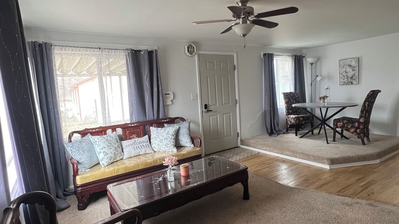 Photo of Livingroom in Cortez