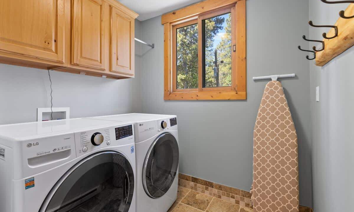 Photo of Bedroom in Blue River