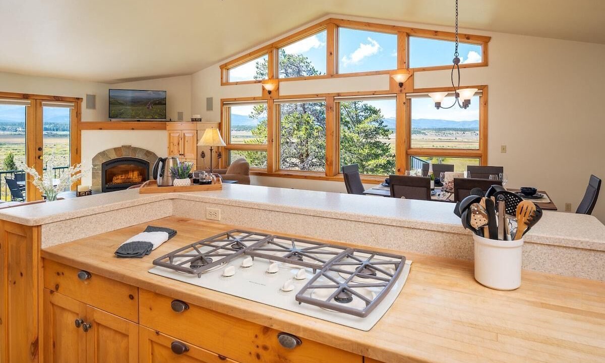 Photo of Kitchen in Sunset Ridge