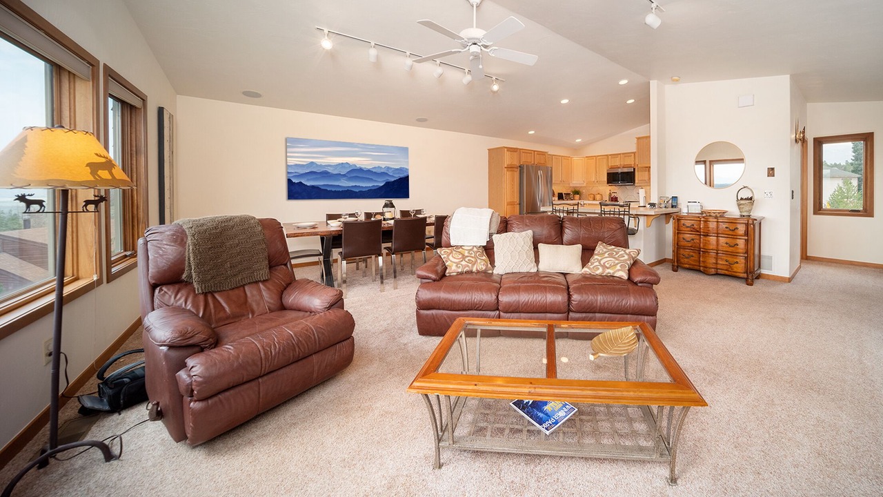 Photo of Livingroom in Fraser
