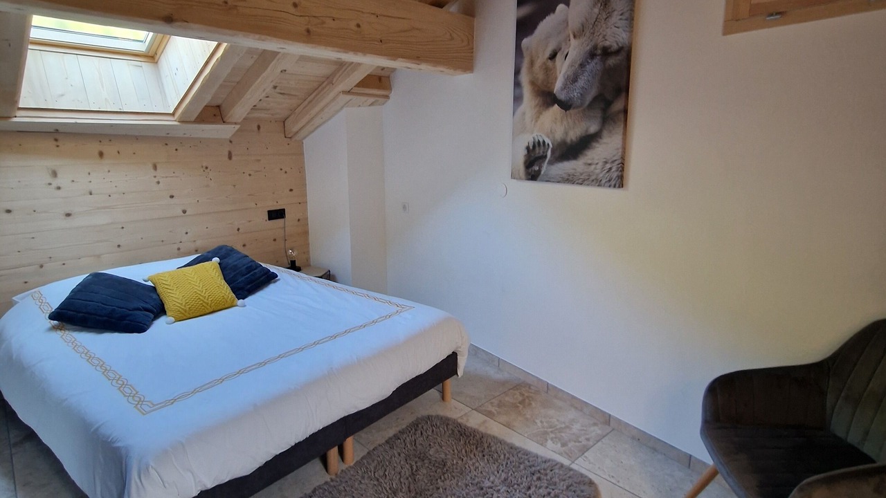 Photo of Bedroom in Les Allues