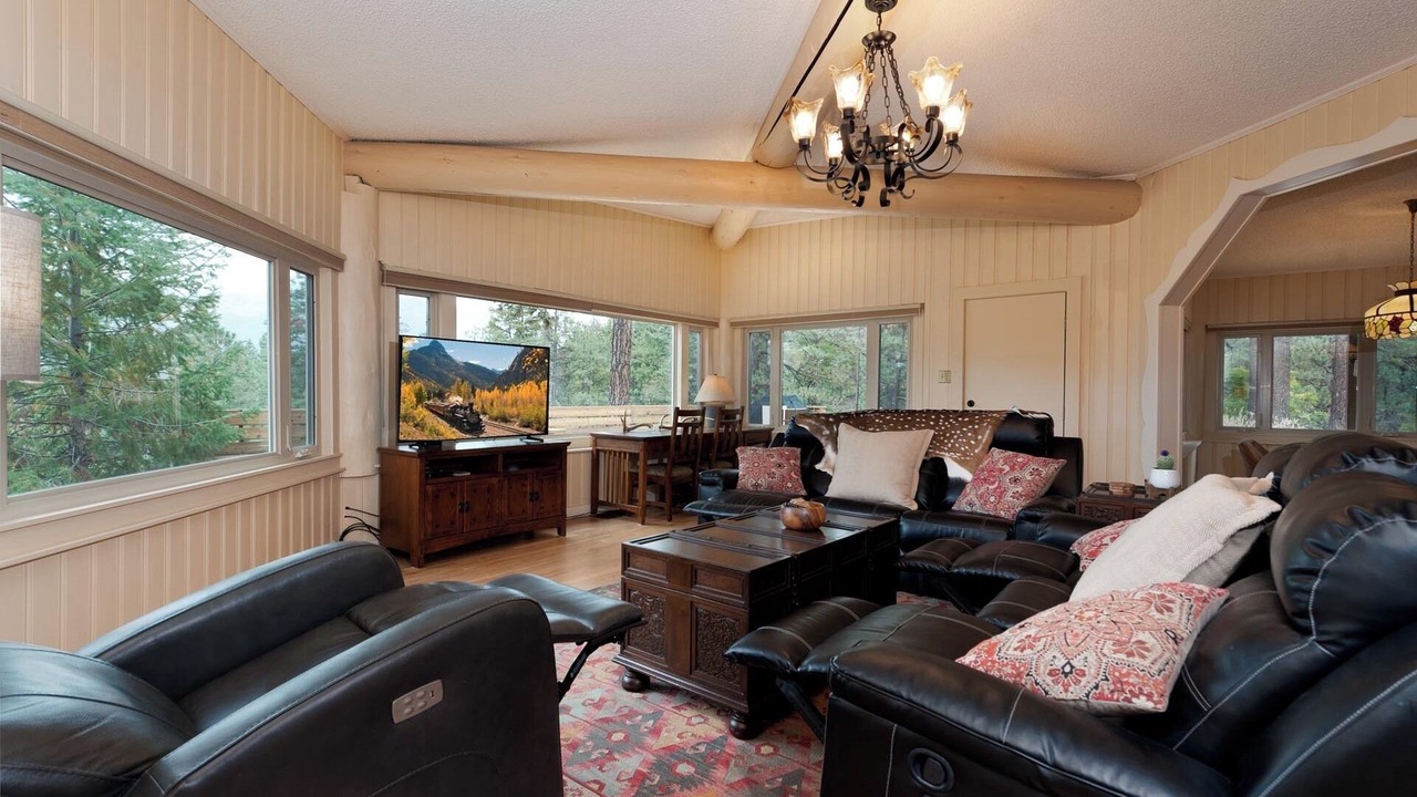 Photo of Bedroom in Purgatory