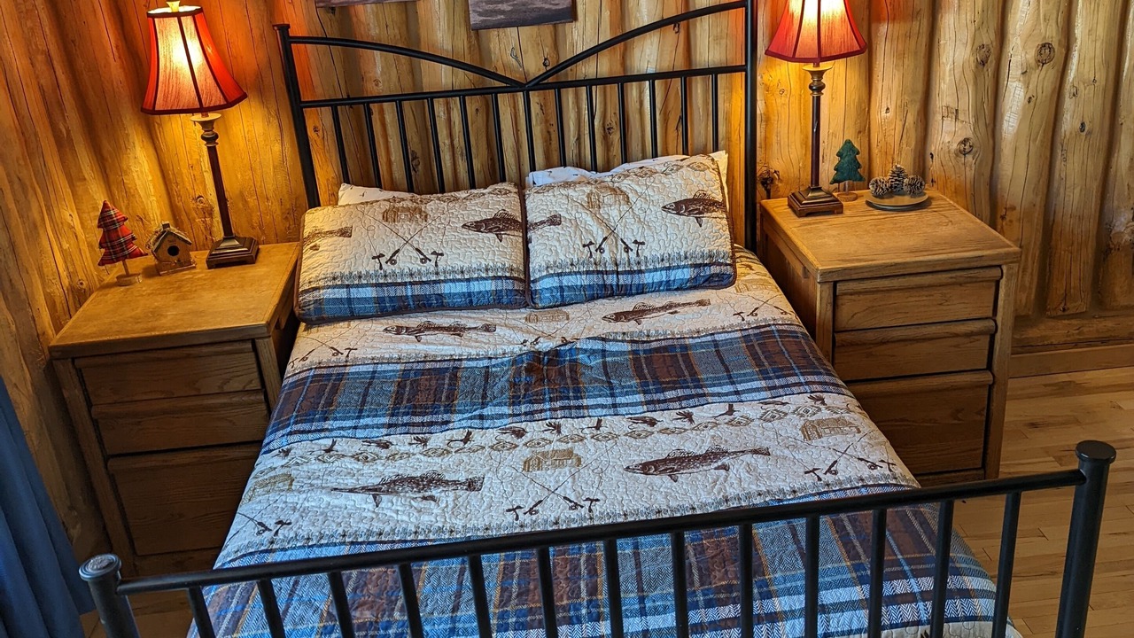 Photo of Bedroom in Meeker