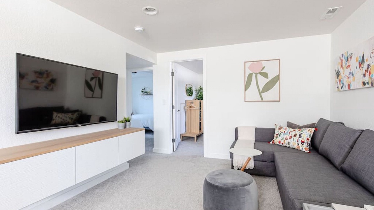 Photo of Livingroom in West Colorado Springs