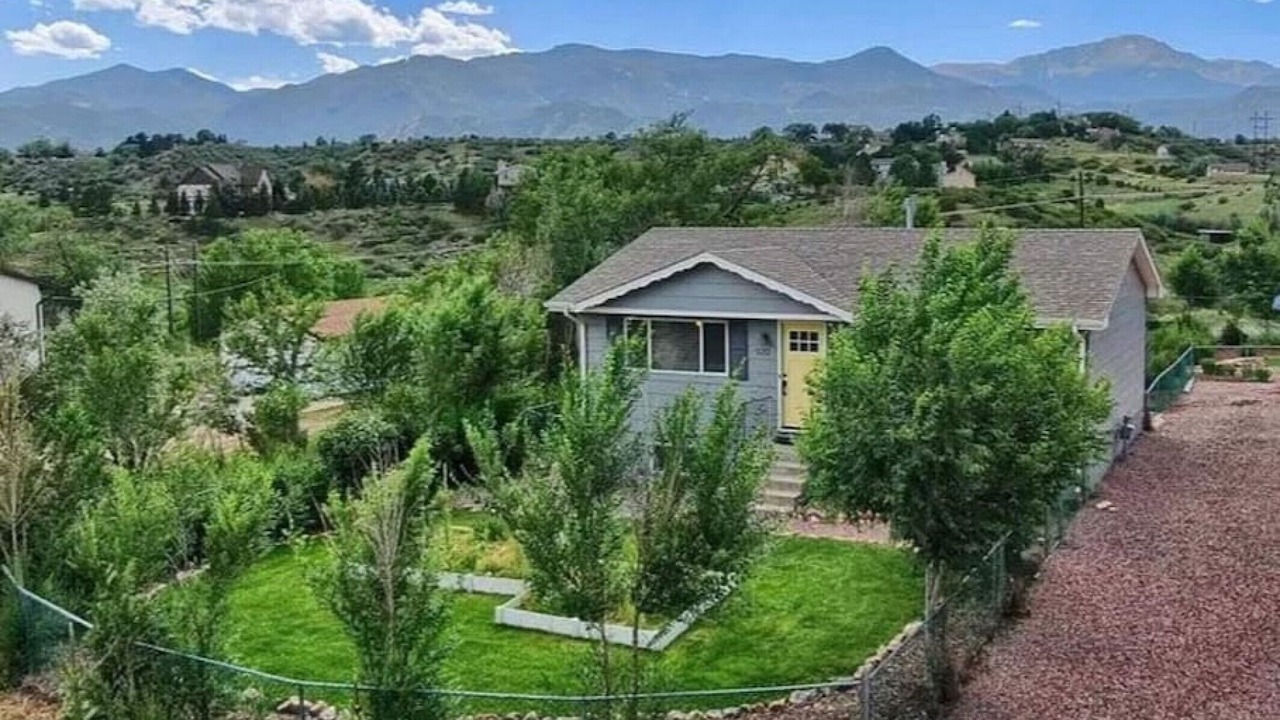 Photo of Outdoor in West Colorado Springs