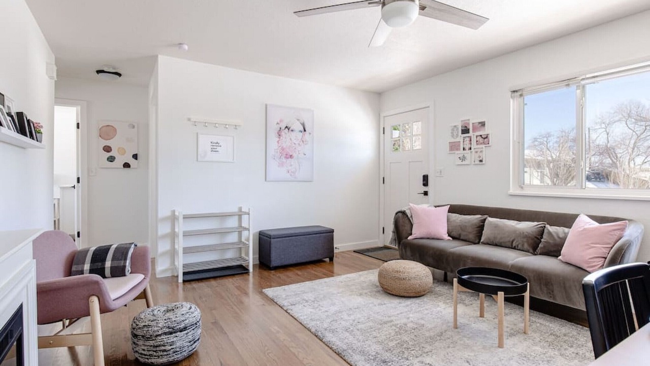 Photo of Livingroom in West Colorado Springs