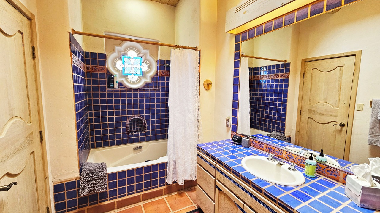 Photo of Bathroom in Arroyo Seco