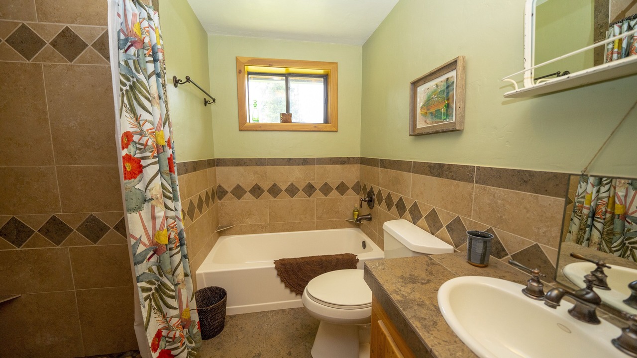 Photo of Bathroom in Alma