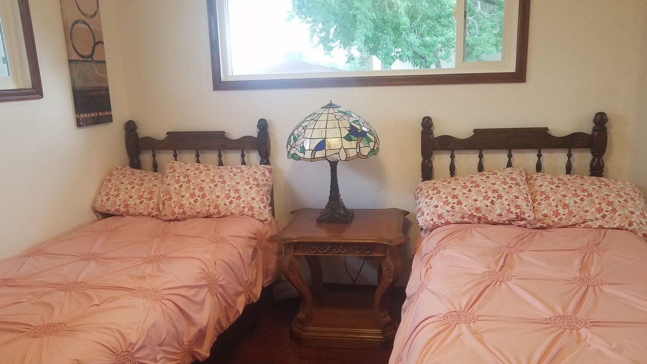 Photo of Bedroom in Twin Lakes