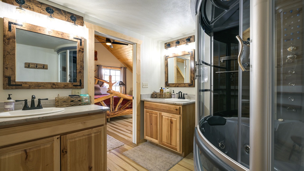 Photo of Bathroom in Pagosa Springs