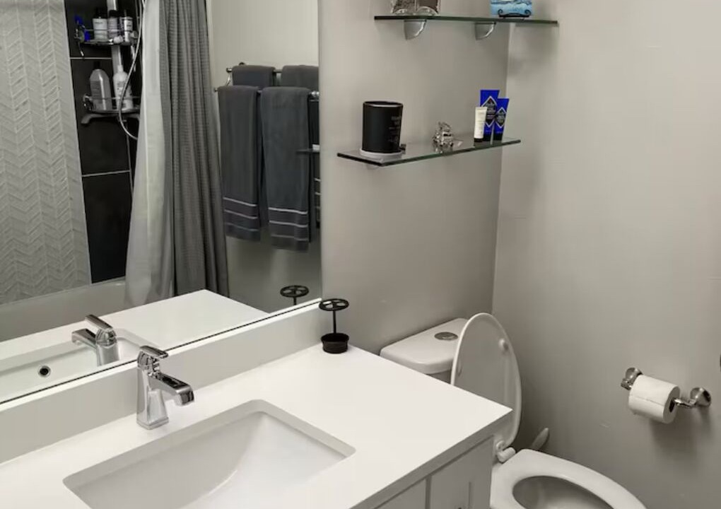 Photo of Bathroom in West Colfax