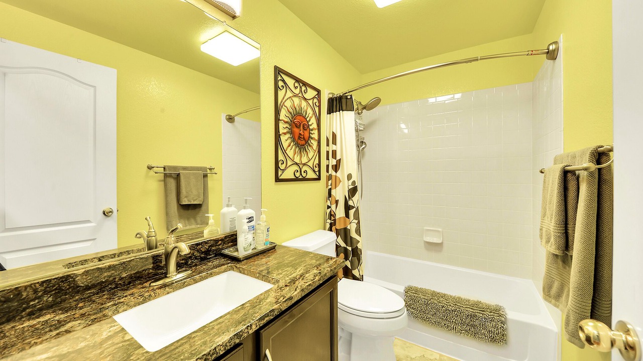 Photo of Bathroom in Arvada