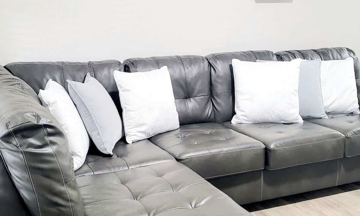 Photo of Livingroom in Northglenn