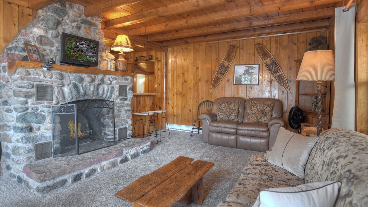 Photo of Livingroom in Bayfield