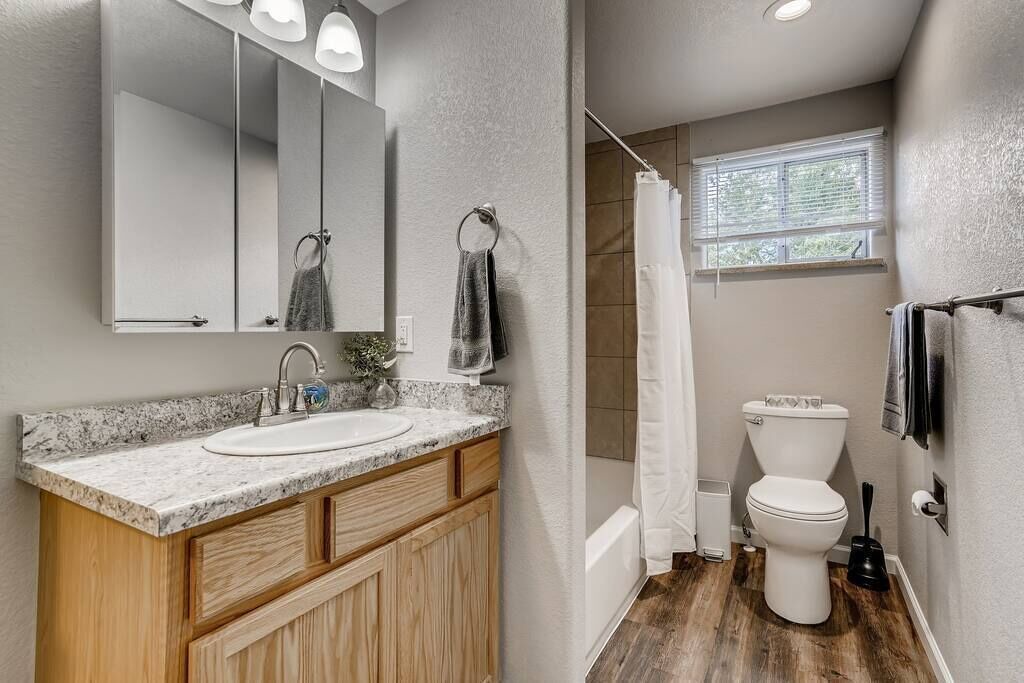 Photo of Bathroom in Arvada Plaza Area