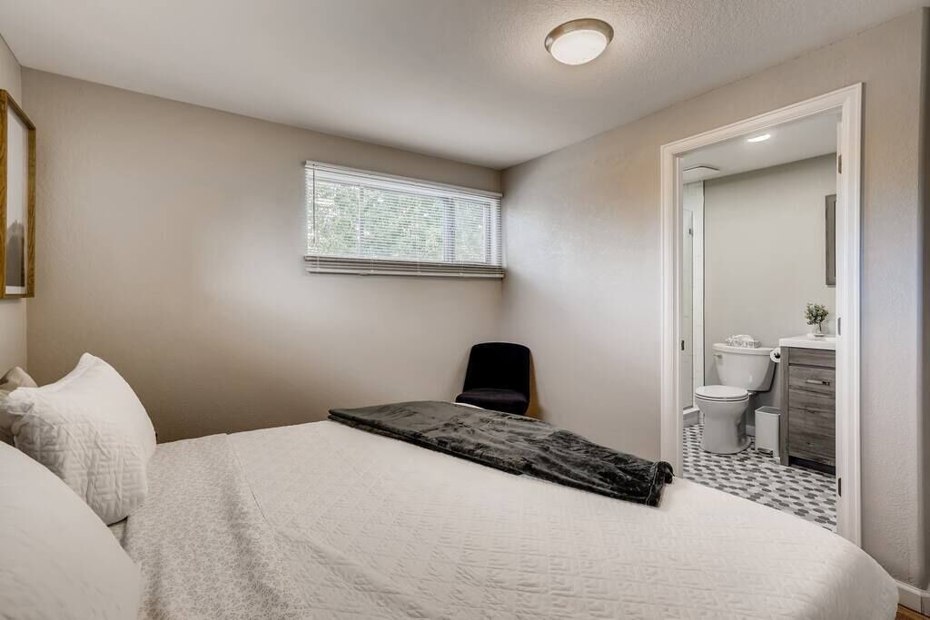 Photo of Bedroom in Arvada Plaza Area