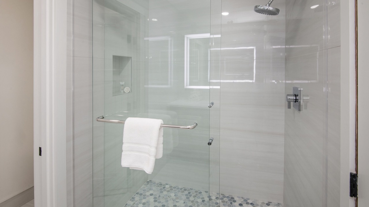 Photo of Bathroom in Highlands Townhomes