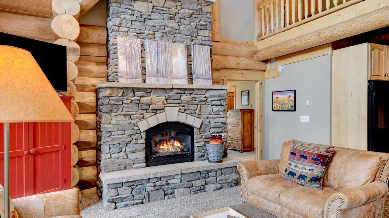 Photo of Livingroom in Fraser