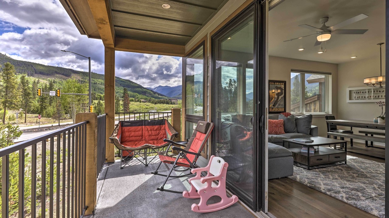 Photo of Patio Balcony in Lakeside Village