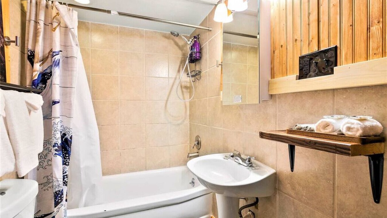 Photo of Bathroom in Leadville