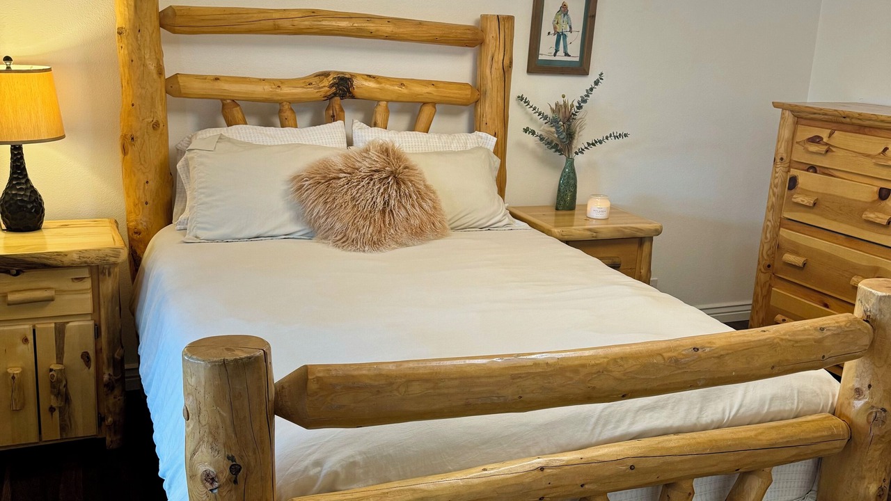 Photo of Bedroom in Woodmoor