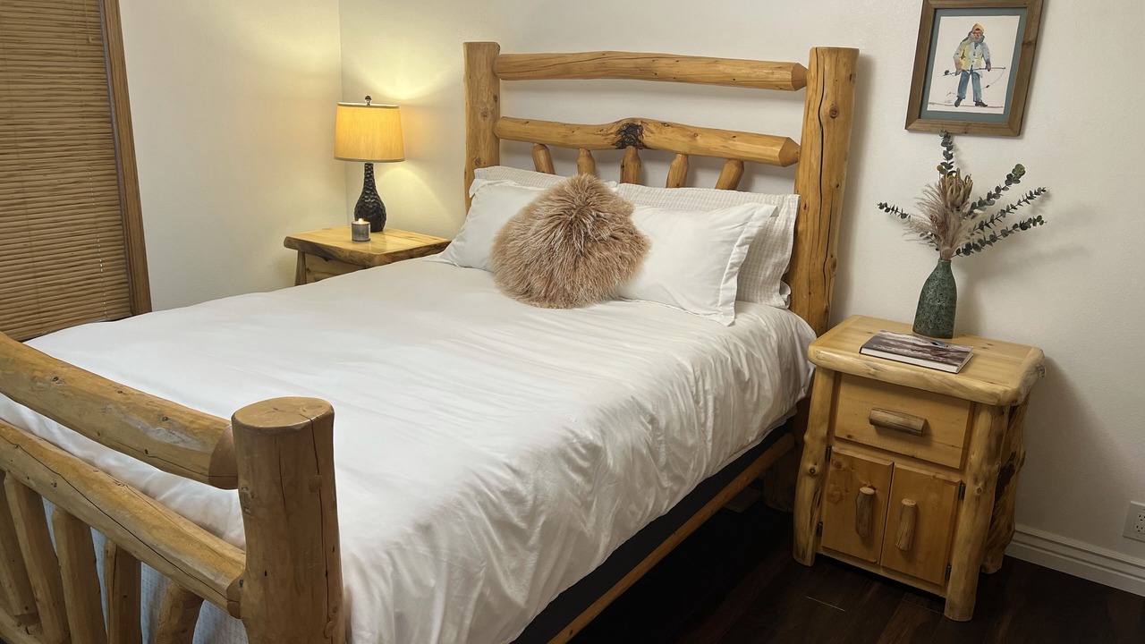 Photo of Bedroom in Woodmoor