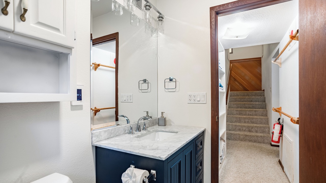 Photo of Bathroom in Tahoma