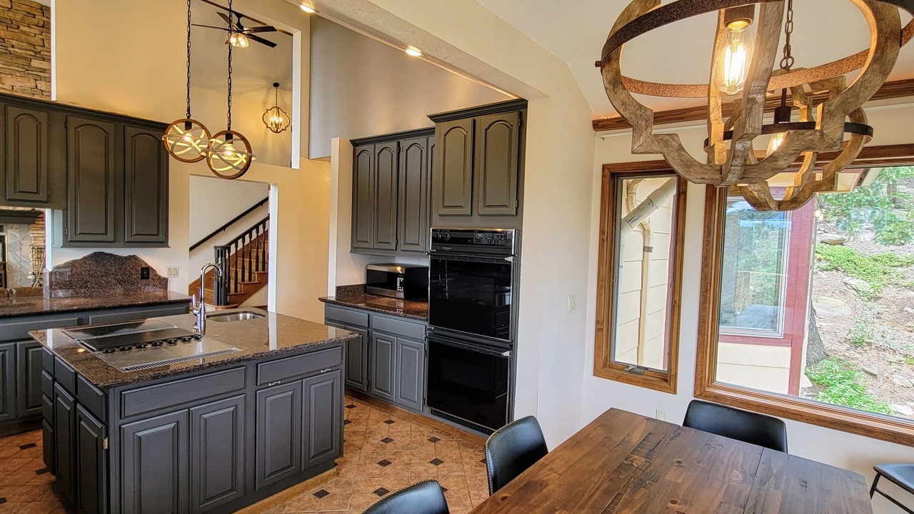 Photo of Bedroom in Coal Creek Canyon