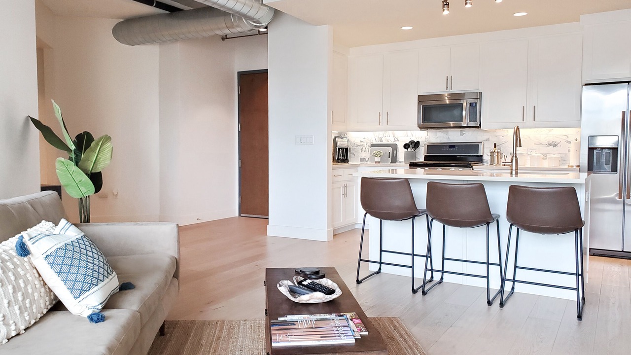 Photo of Livingroom in Central Boulder