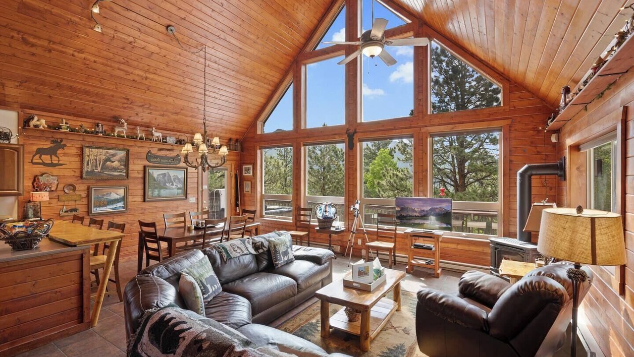 Photo of Bedroom in Rainbow Valley