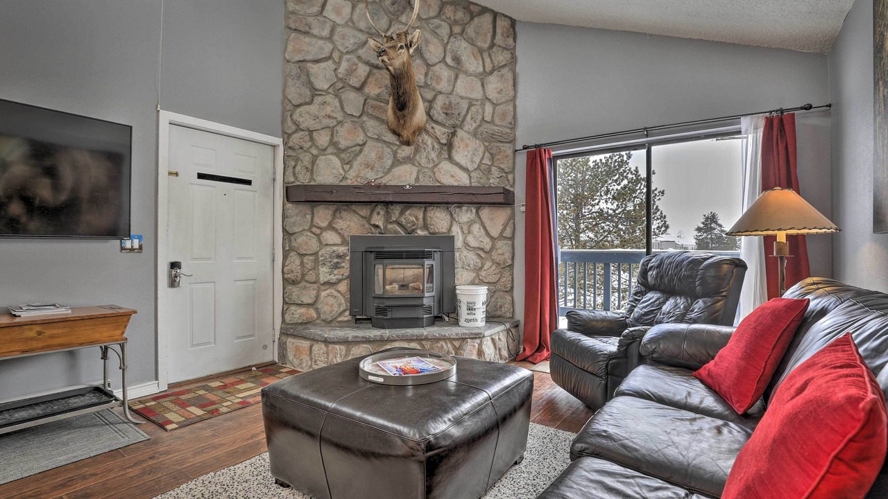 Photo of Livingroom in Fraser