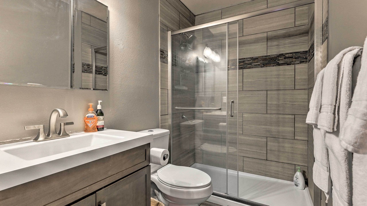 Photo of Bathroom in Fraser