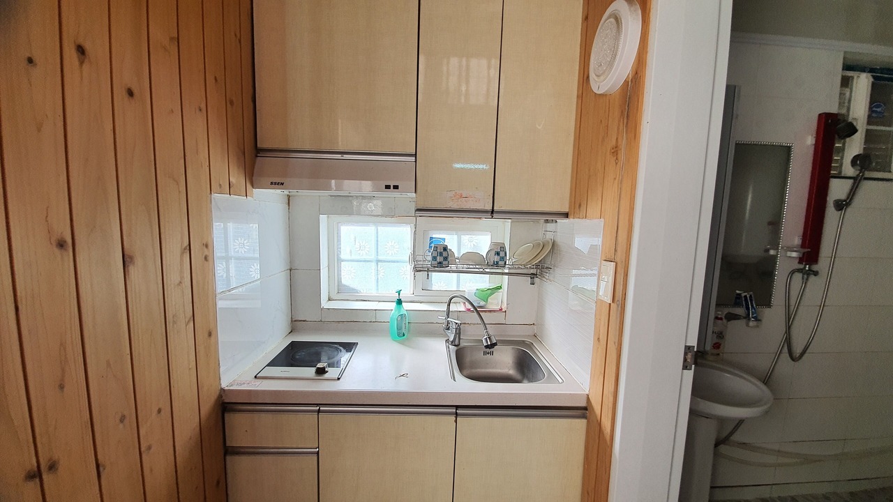 Photo of Kitchen in Ulleung-gun