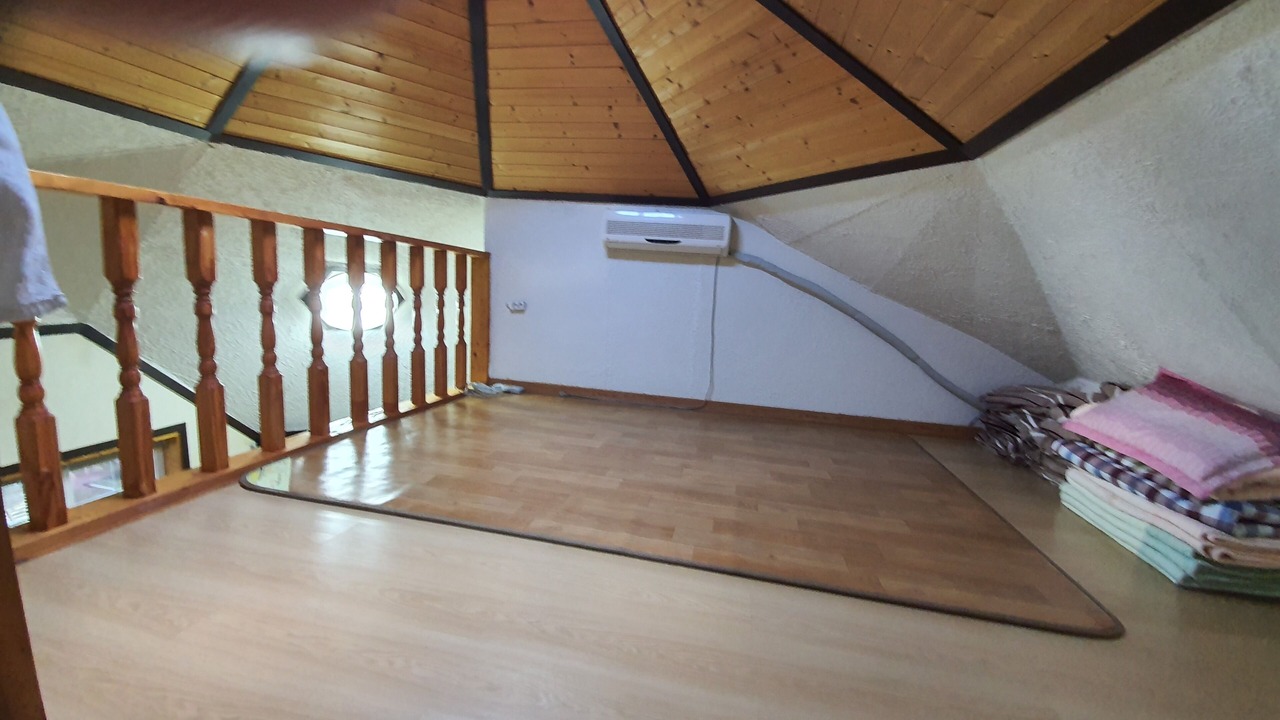 Photo of Bedroom in Ulleung-gun
