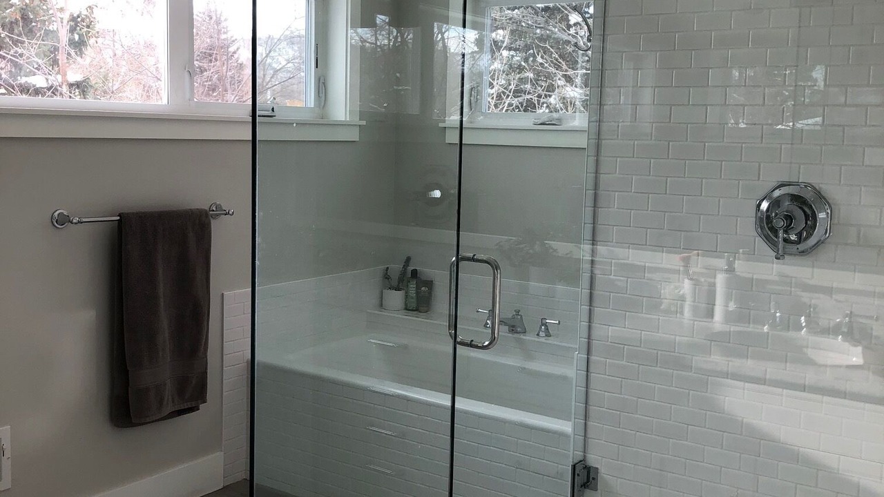 Photo of Bathroom in Green Meadows