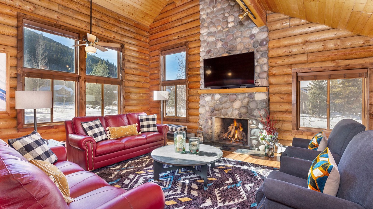 Photo of Livingroom in Keystone