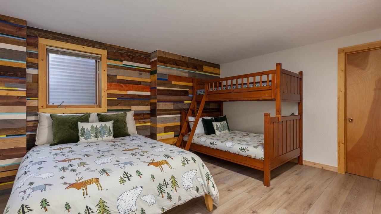 Photo of Bedroom in Keystone