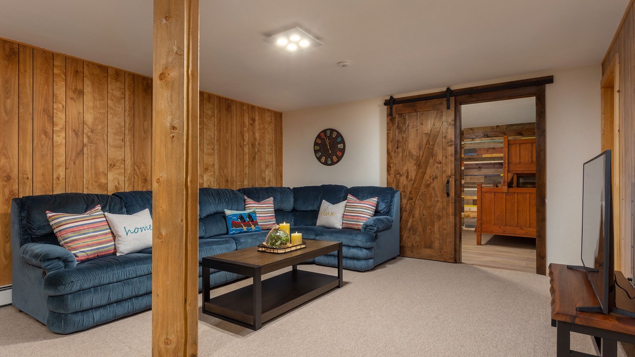 Photo of Livingroom in Keystone