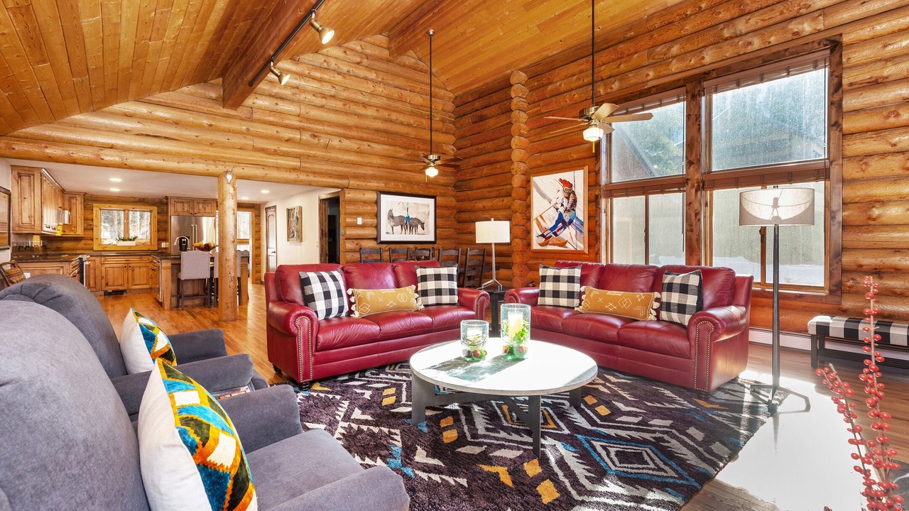 Photo of Livingroom in Keystone