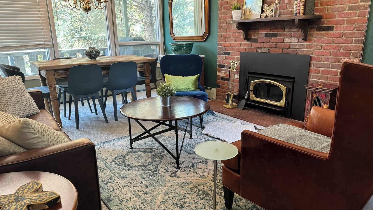 Photo of Livingroom in Vail