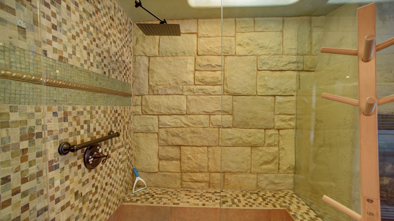Photo of Bathroom in Cascade-Chipita Park