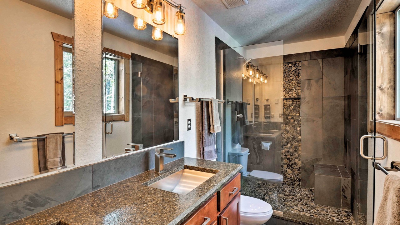 Photo of Bathroom in Valley of the Sun
