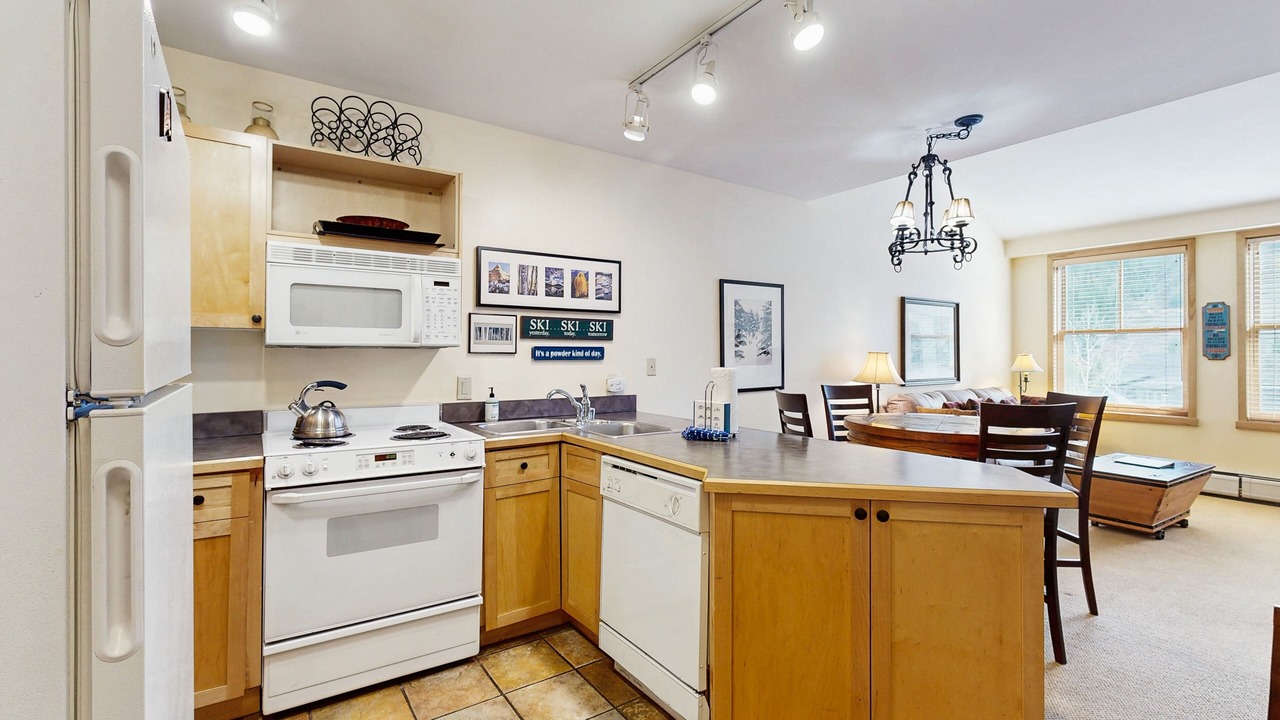 Photo of Kitchen in River Run
