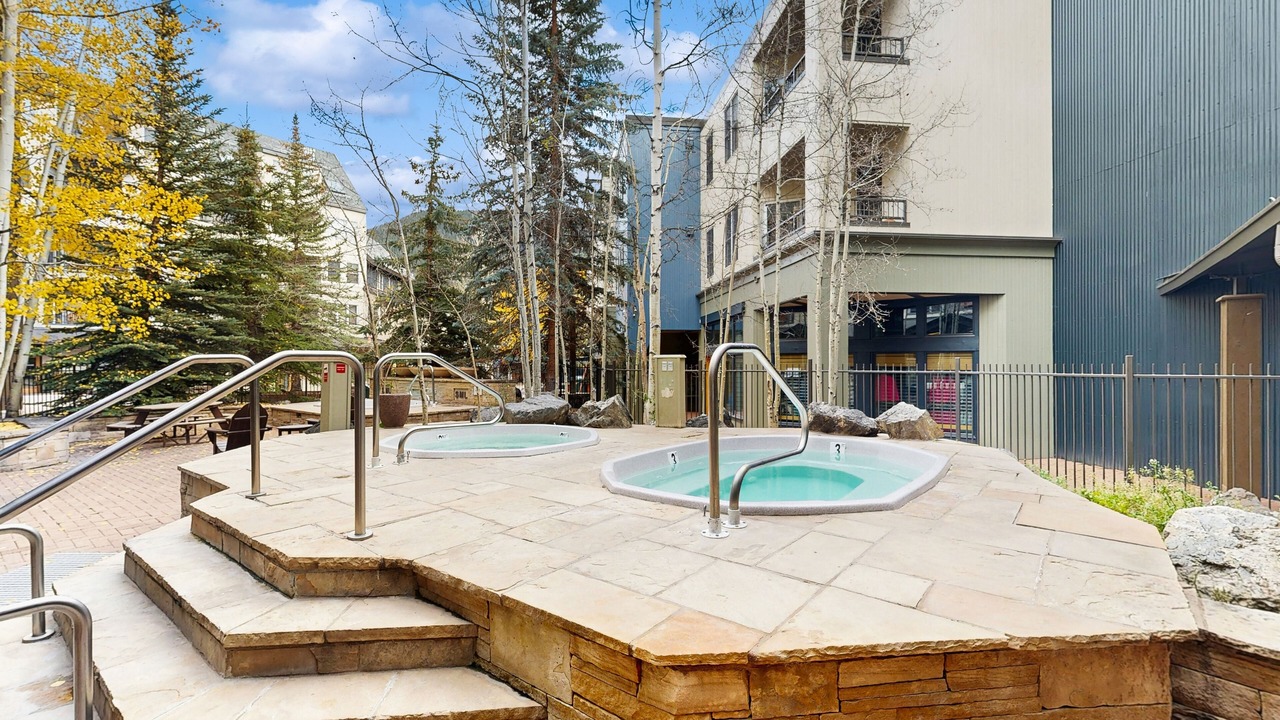 Photo of Outdoor in River Run