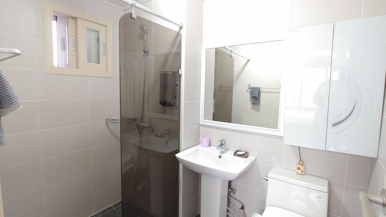 Photo of Bedroom in Hallim